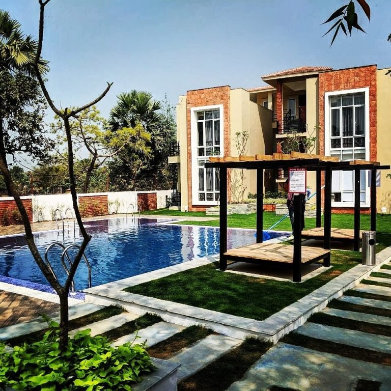 Mayas – Santiniketan